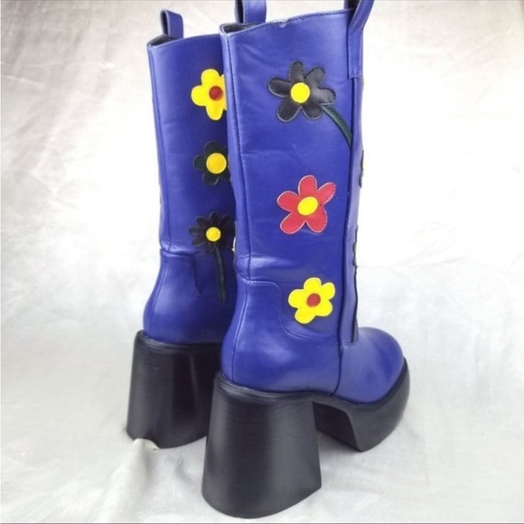 dELiA*s by Dolls Kill Darling Daughter Floral Boots - Picture 5 of 7